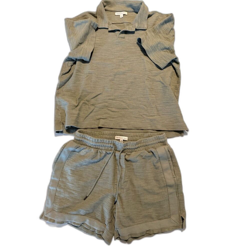 Banana Republic Men's Polo & Shorts Matching Set Olive Green L/M